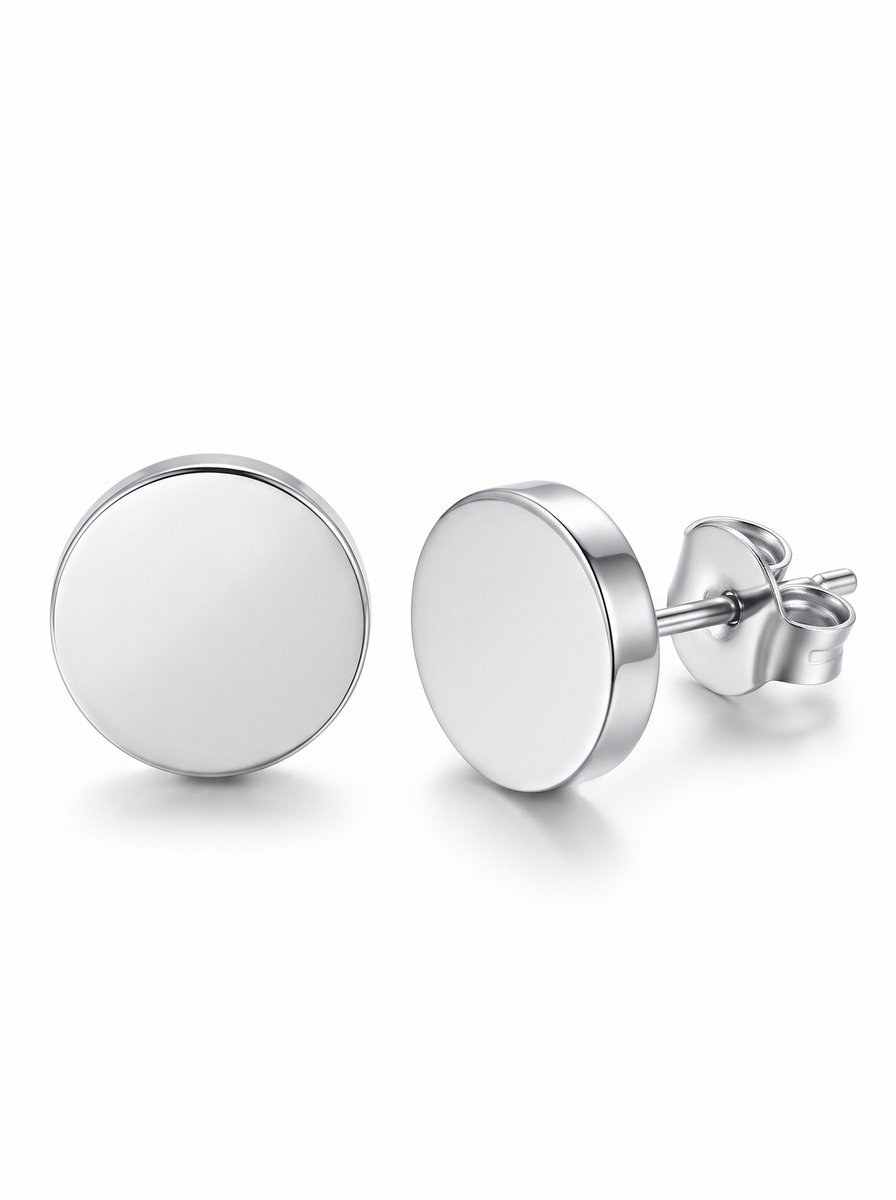 Lundholm Axel Oorknopjes Heren Zilverkleurig – Platte Ronde Oorbellen 8 mm Gepolijst – Premium Stainless Steel – Minimalistische Mannen Oorstekers Studs – Waterproof & Hypoallergeen – 1 Paar – Cadeau voor Hem – Scandinavisch Design