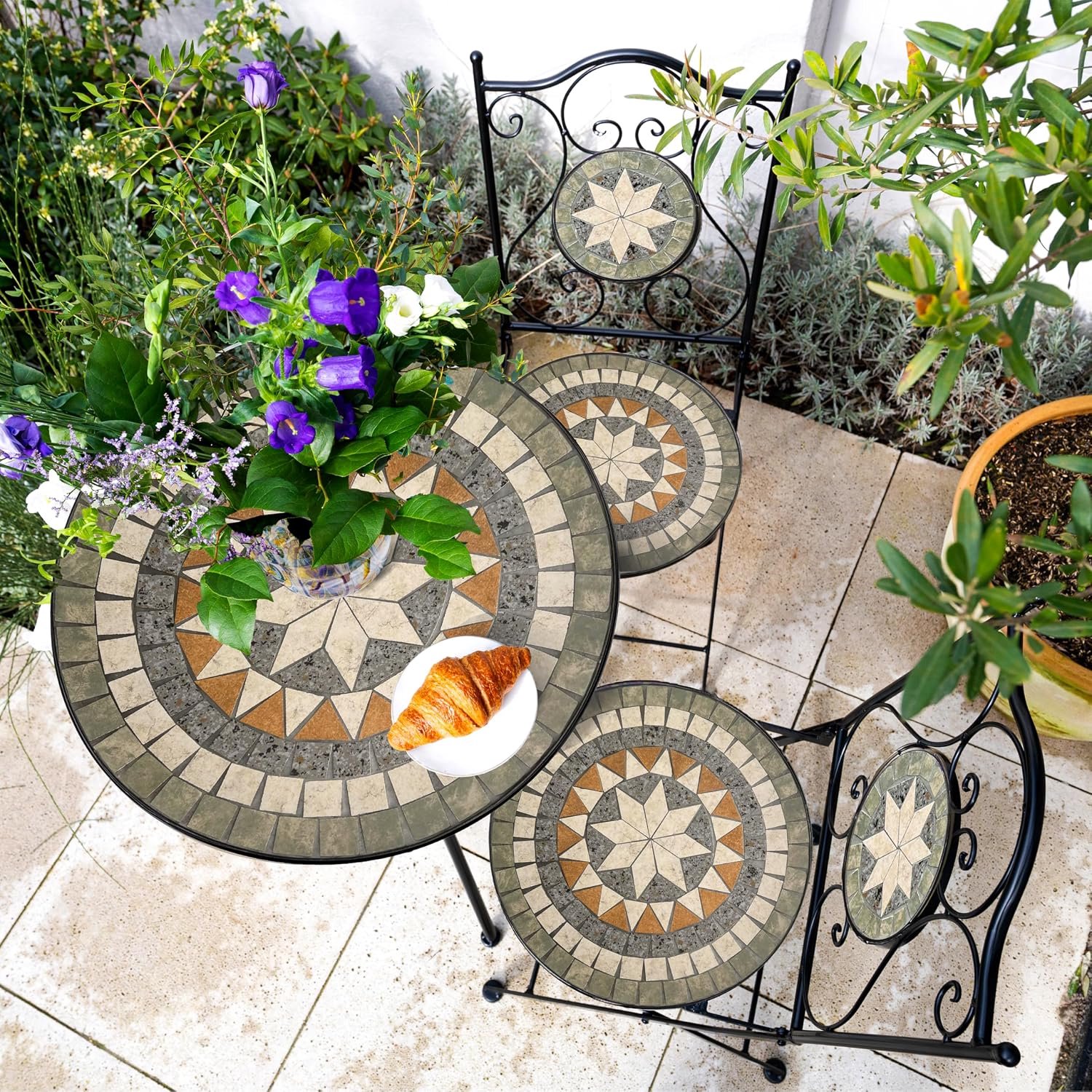 Amélie Mozaïek Bistroset Rond met Sterrenpatroon – 1 Tuintafel Ø 60 cm en 2 Inklapbare Tuinstoelen van Metaal, Grijs/Bruin – Ruimtebesparende Balkonset voor Tuin, Terras en Patio