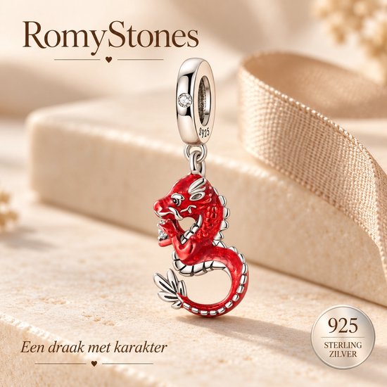 RomyStones rode drakenbedel van 925 sterling zilver met tekst 'Een draak met karakter'.