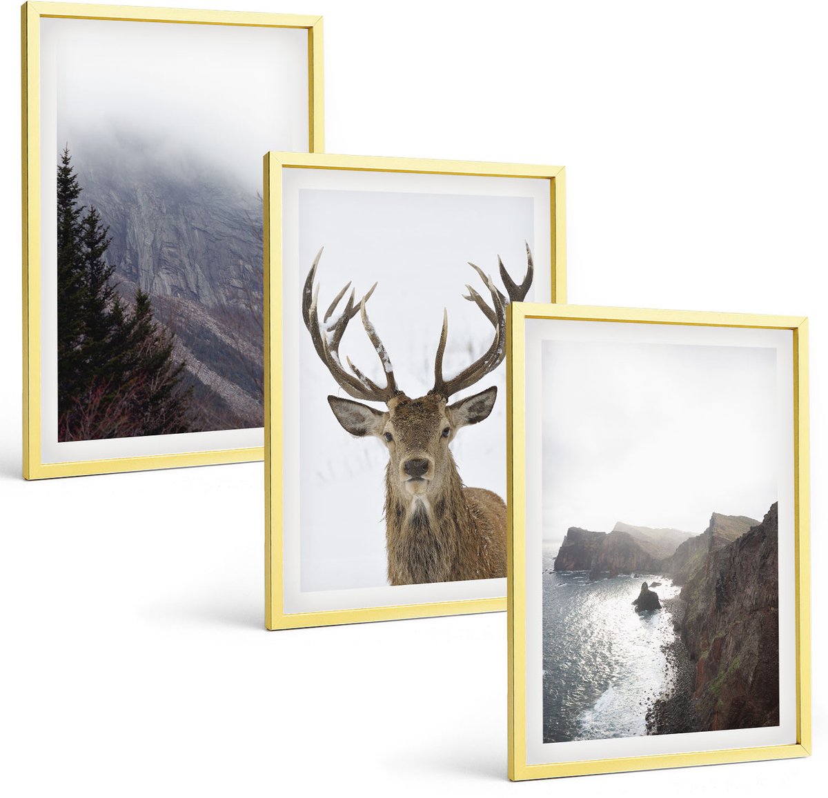 Coloray 3-Delige Schilderij Set - Berglandschap Met Mist, Water En Herten - 40 x 40 cm En 40 x 60 cm - Muurdecoratie - Wanddecoratie - Hal - Decoratieve Schilderijen