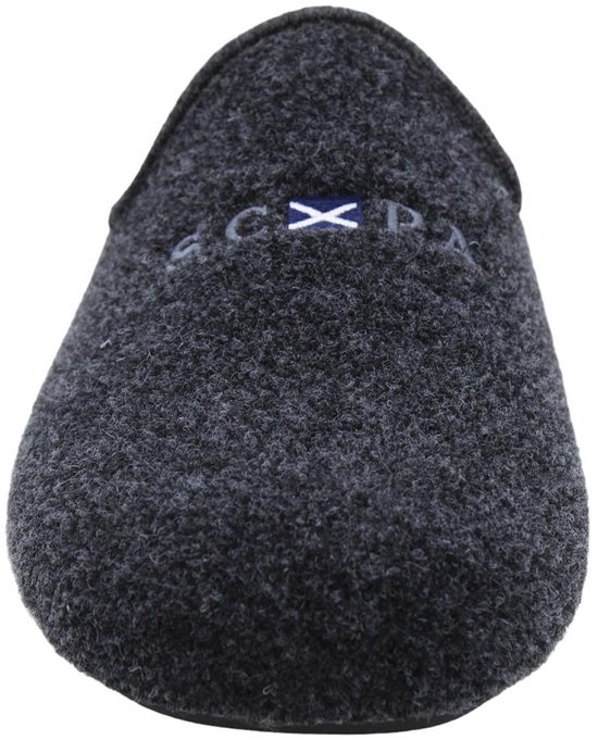 Donkergrijze Scapa pantoffel met geborduurd 'SCXPA' logo op de voorkant.