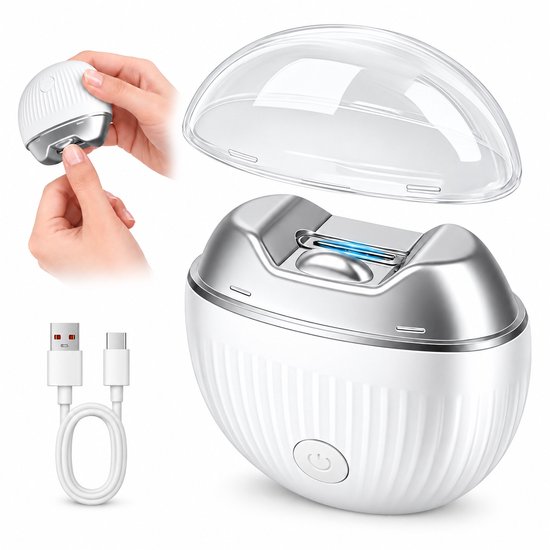 Witte elektrische nagelknipper met zilveren accenten, inclusief transparante deksel, USB-kabel en demonstratie.