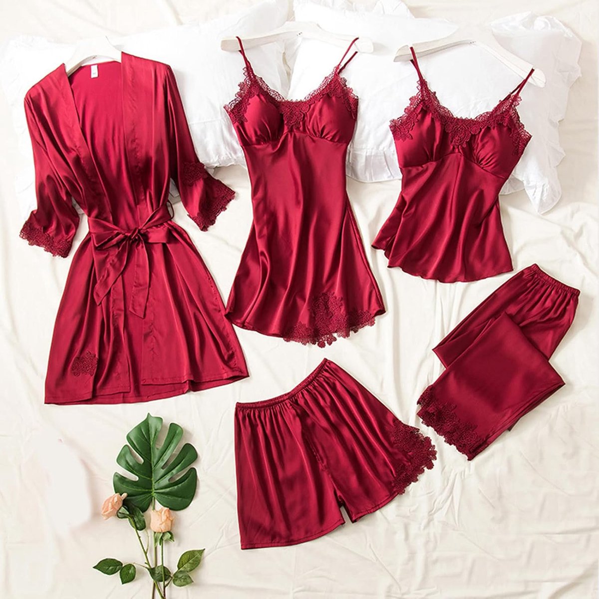 Damespyjama-set van satijn, bloemenkant, lingerie, nachtkleding