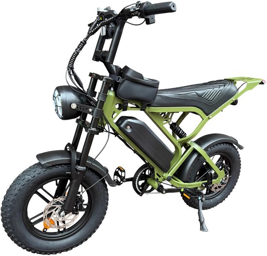 Groene 'MINI' fatbike met dikke banden, zadel en bagagerek, zijkant.