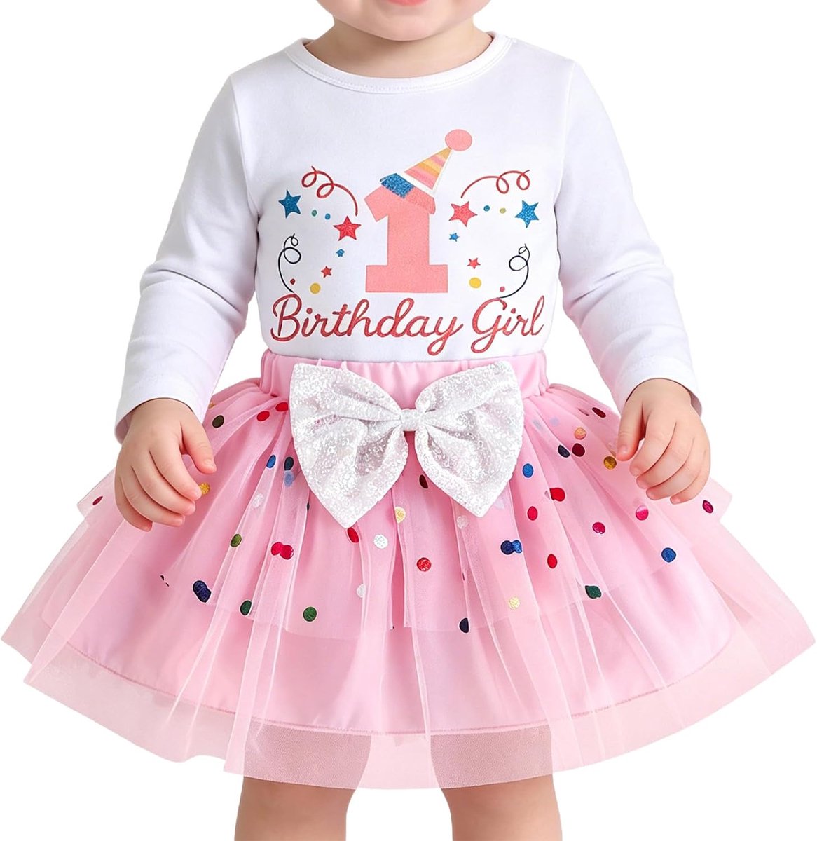 Verjaardagsoutfit voor babymeisjes: feestkleding voor de jarige met een tutu-rokje van tule met stippen