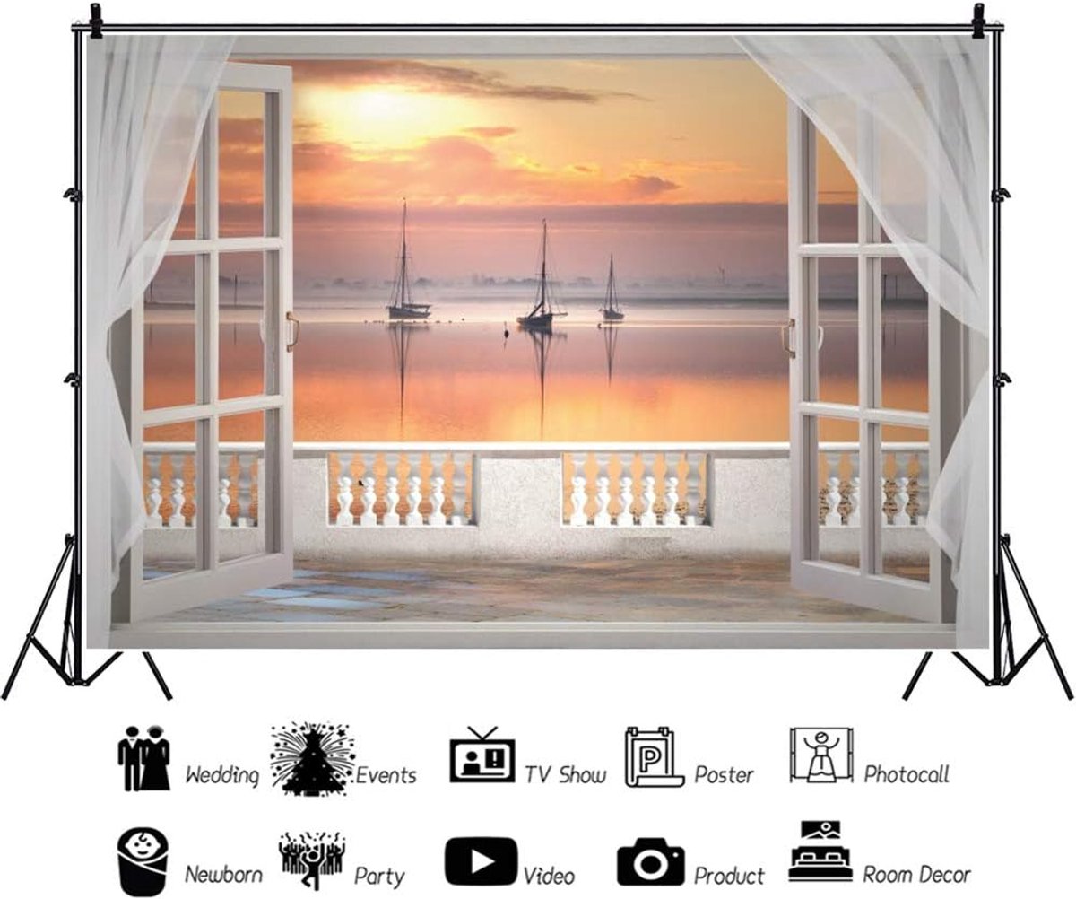 8x6ft Romantische Zonsondergang Polyester Achtergrond Wit Venster Uitzicht Gordijnen Kalm Lake Drifting zeilboot Vreedzame Natuurlijke Landschap Reizen Thema Achtergrond Volwassenen Portret