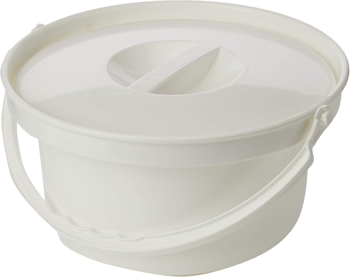 Bedpan met deksel.
