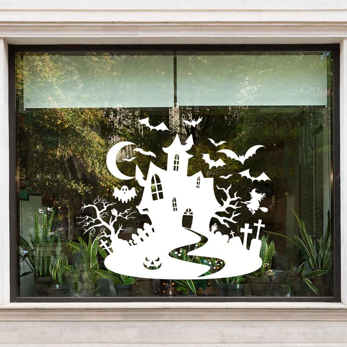 Griezelhuis raamsticker met kerkhof en heks - Geel - 40 x 80 cm