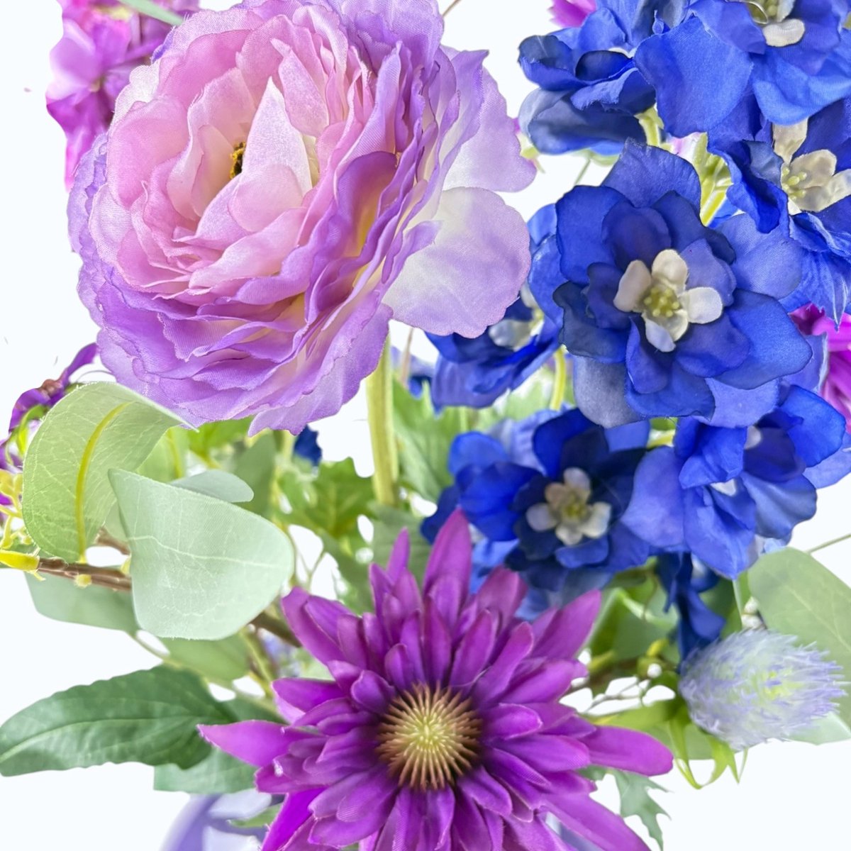 Bloemboetiek Velvet Bloom – Kunstbloemen – Bloemen – Zijden bloemen boeket – Luxe kunstbloemen plukboeket – Paars, lila, blauw en groen – 65 cm – 10 stelen – Vaas niet inbegrepen — cadeau in Wonen & Interieur - foto 5