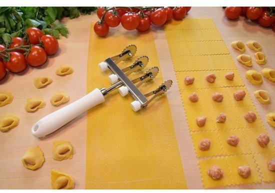 Elektrische pastamachine & pastasnijder - wit - voor verse pasta — afbeelding 3