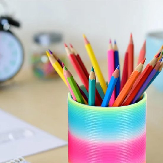 2 Stuks Regenboog Spring Set, Spiraal Regenboog Veer voor Volwassenen, Grote Rainbow Veer voor Feestgeschenken of Cadeaus (6.5 x 6cm) — afbeelding 3