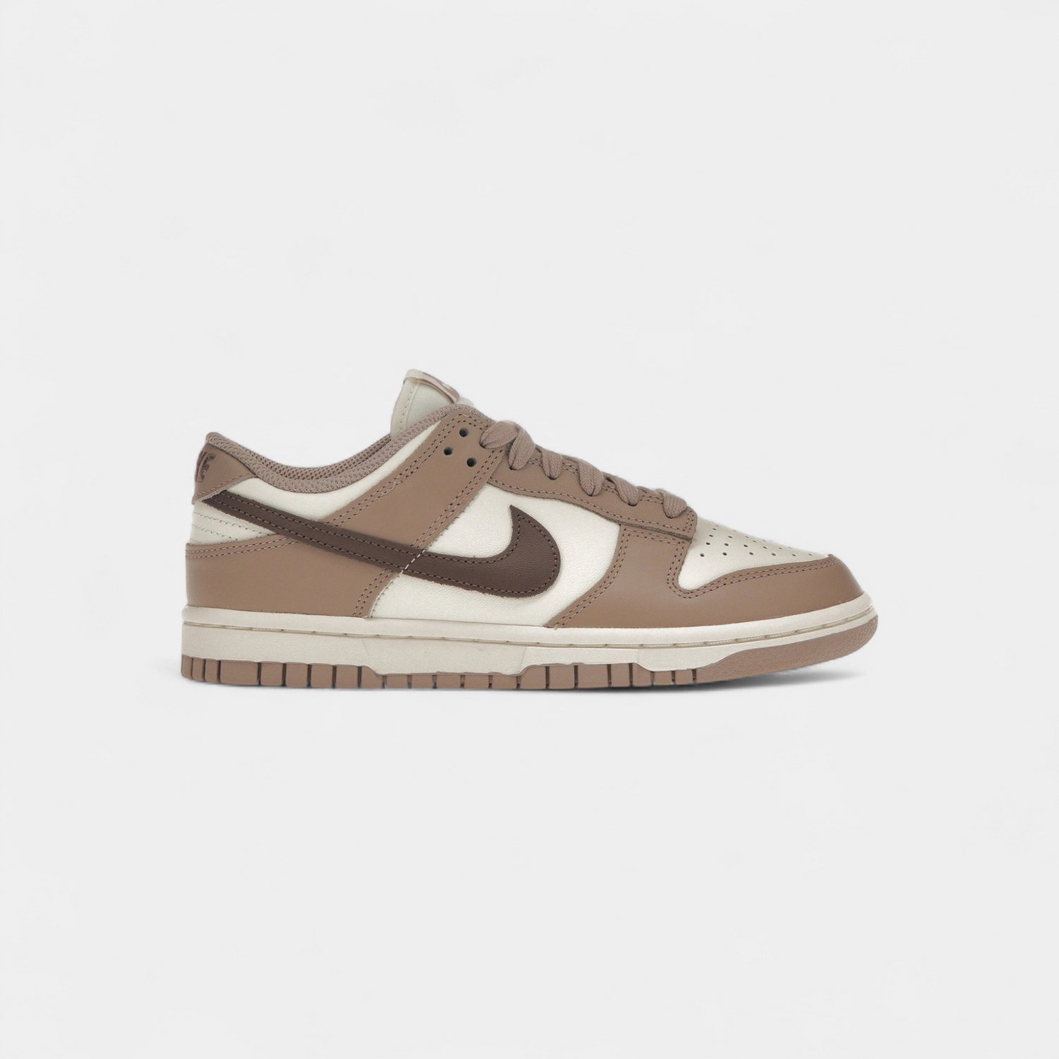 Nike Dunk Low Sail Plum Eclipse Beige