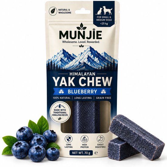 Munjie Himalayan Yak Chew met blauwe bes. Op de verpakking staat 'Himalayan Yak Chew Blueberry'.