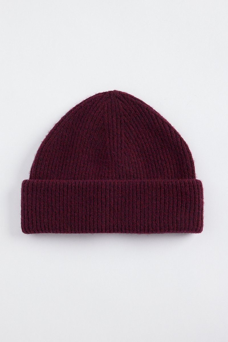 Beanie Olina