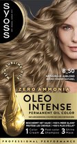 Model met lang, golvend, lichtblond haar. Een gouden oliedruppel en 'Syoss Oleo Intense' logo zijn zichtbaar.