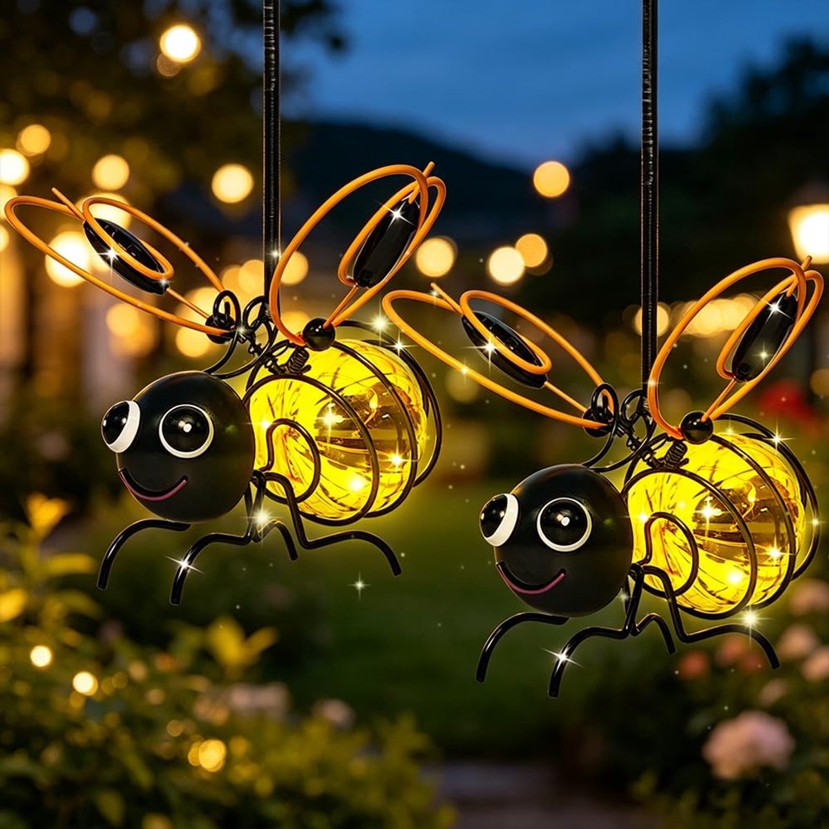 Bijen Solarlantaarn - 2 Stuks - Solar lampen - Solar Tuinlamp - met veerklemmen - Solar Tuinverlichting - Sfeerverlichting - Zonne Energie - Tuinverlichting - Cadeaus - Voor tuindecoratie, balkon, terras,bomen en tuinhuisjes - Zwart