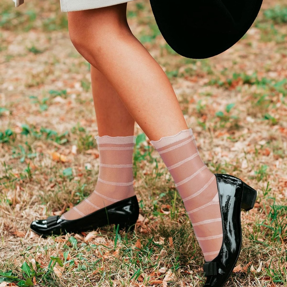 4 Paar Dames Transparante Sokken met Gestreepte Hartjes en Rimpelrand, Mesh Enkel Sokken voor Zomer, Elegante Kousen voor Feest en Casual Gebruik, Maat S-L