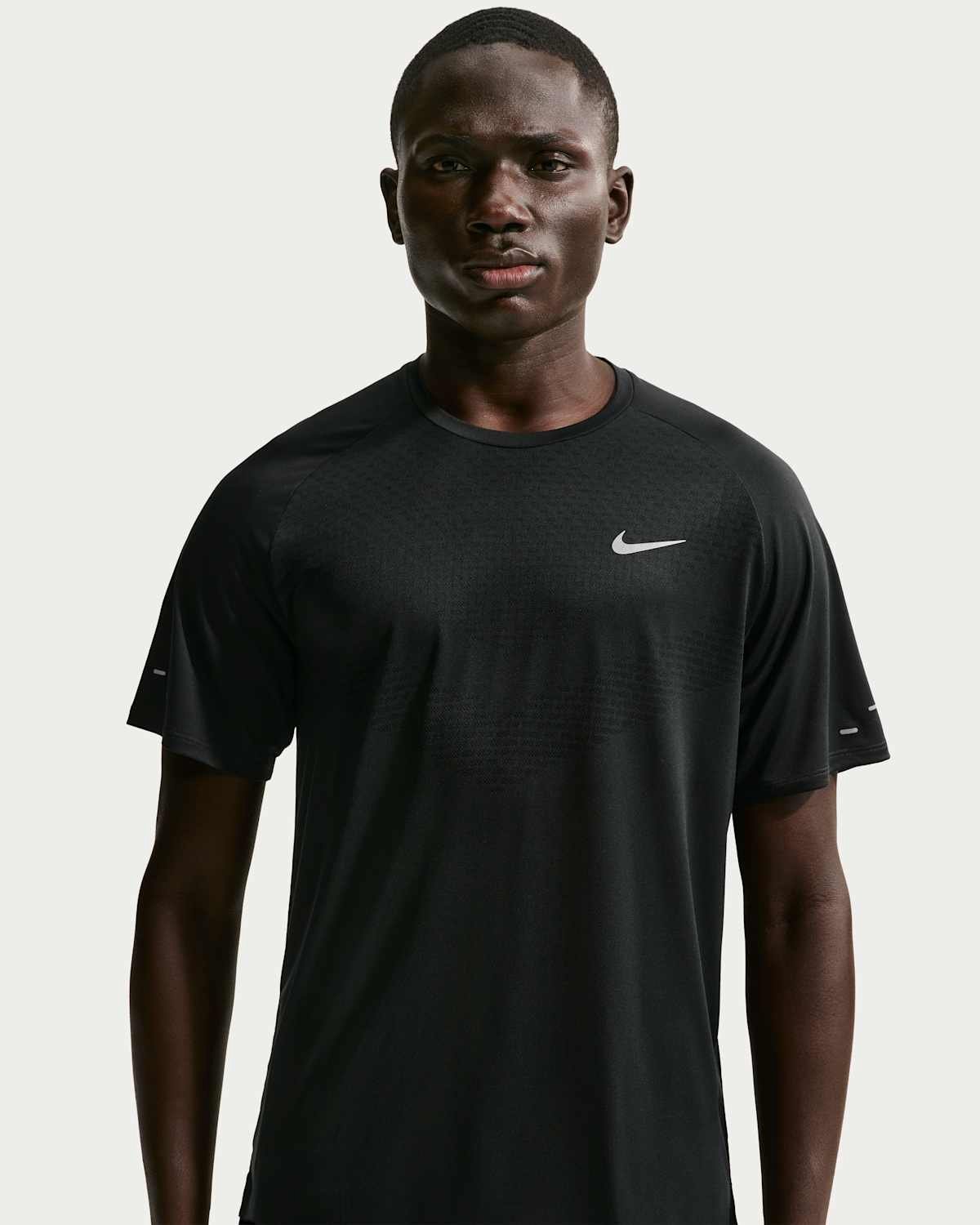 Nike Dri-FIT ADV Stride Hardloopshirt – Heren Zwart