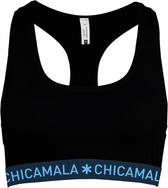 Zwarte racerback sporttop met een donkerblauwe tailleband met lichtblauwe 'CHICAMALA' tekst en stersymbool.
