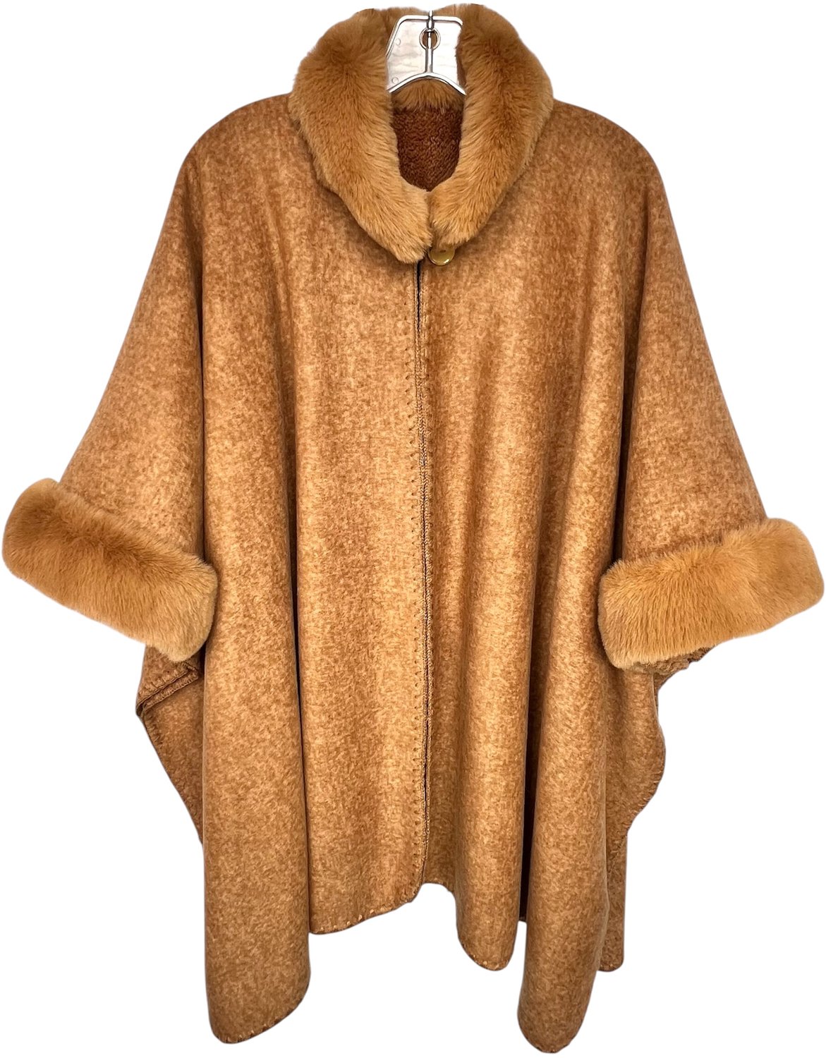 Alpaca D'Luxe Cape - Hypoallergeen - Camel - Duurzaam - Gemaakt van Alpaca Wol - Luxe Cadeau - Elegant - Dames Cape - Heren Cape - Mantel - Alpaca - Poncho's Dames - Poncho's Heren - Dameskleding - Herenkleding - Comfortabel - Zacht en van Kwaliteit