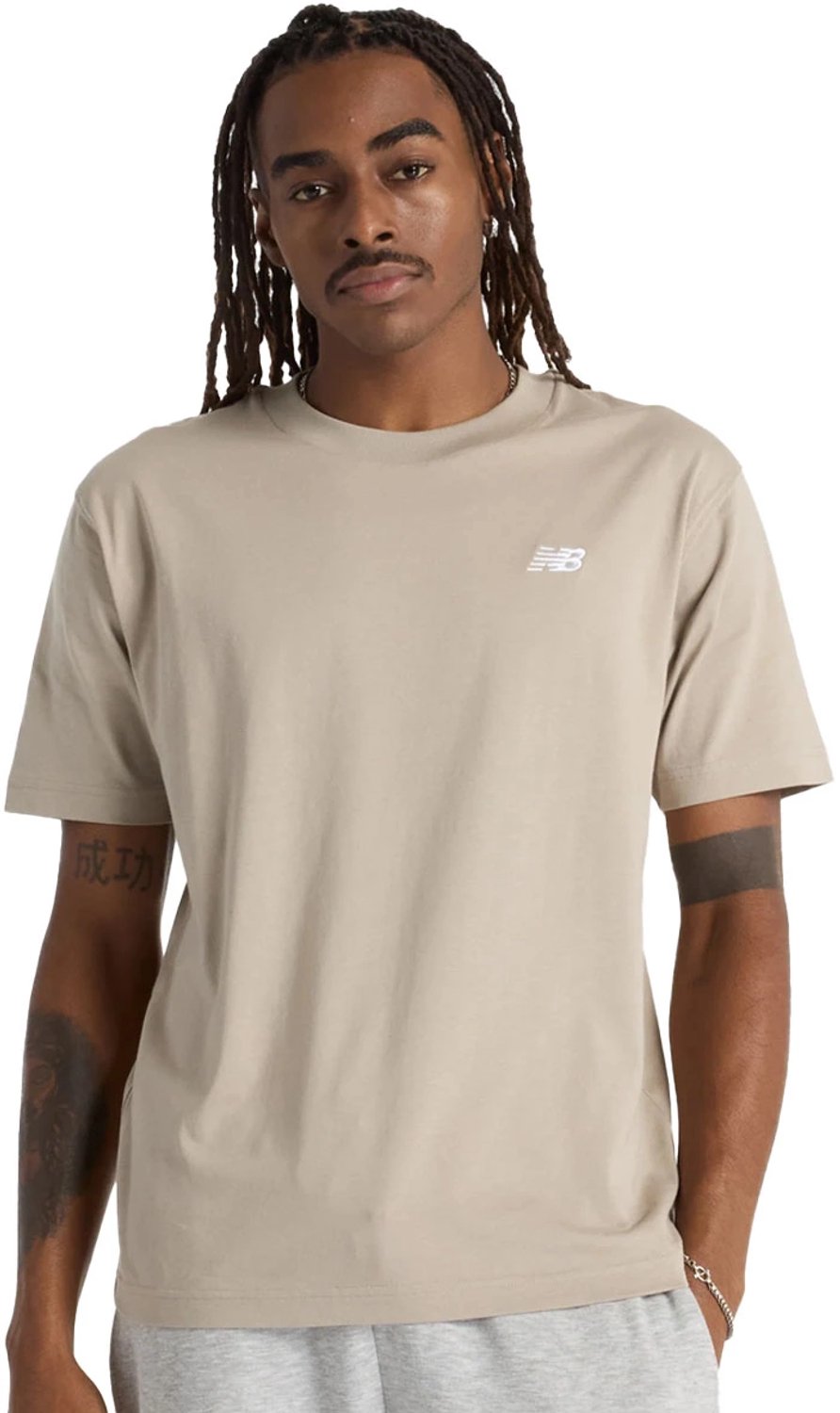 New balance sport essentials cotton t-shirt in de kleur . Bruin