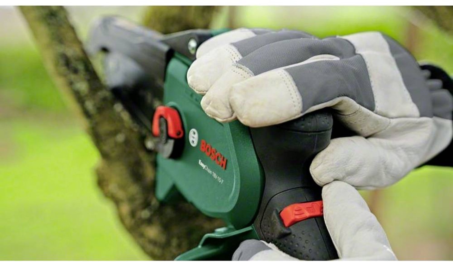 Bosch EasyChain 18V-15-7 Kettingzaag - met 18 V accu en lader