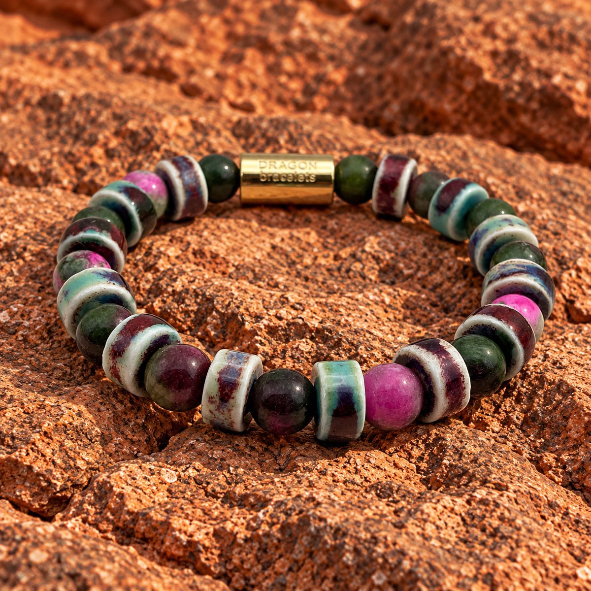 Dragon Bracelets® - Terra Oasis - Natuurstenen Armband - Tourmaline Jade - Geglazuurd Keramiek - Paars - Groen - Goud