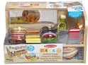Melissa & Doug houten broodjeszaak met 56 onderdelen, inclusief broodjes, vleeswaren, kaas en toppings.