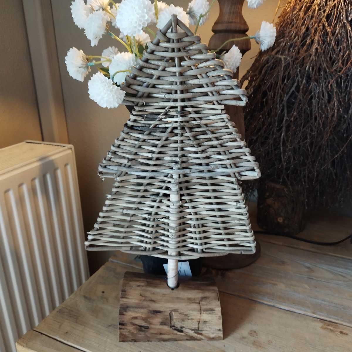 Rieten kerstboom deco