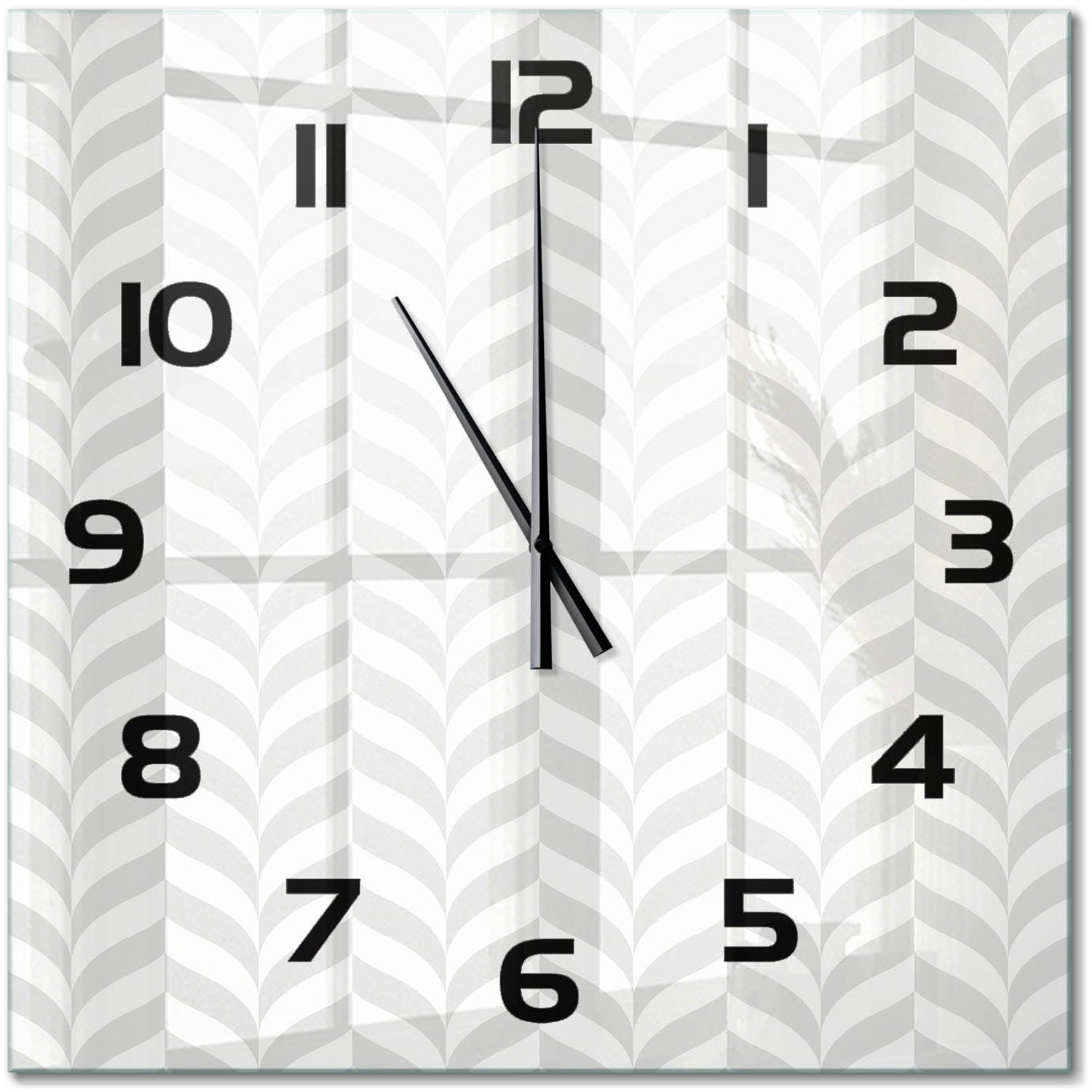 TULUP Wandklok - Geometrische achtergrond Glazen Klok Met Print - 60x60 cm - Grijs Wandklok Glas Met Motief - Zwarte handen - Vierkante Klok - Wandklok Glas Decoratie - Gekleurde Glazen Klok