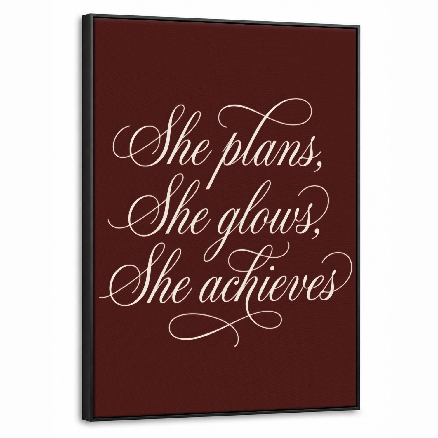 Canvas Schilderij met Baklijst 60x80cm - She plans she glows she achieves - Rood - Cursief - Muurdecoratie woonkamer - Slaapkamer decoratie - Kamer accessoires - Schilderijen op canvas met lijst