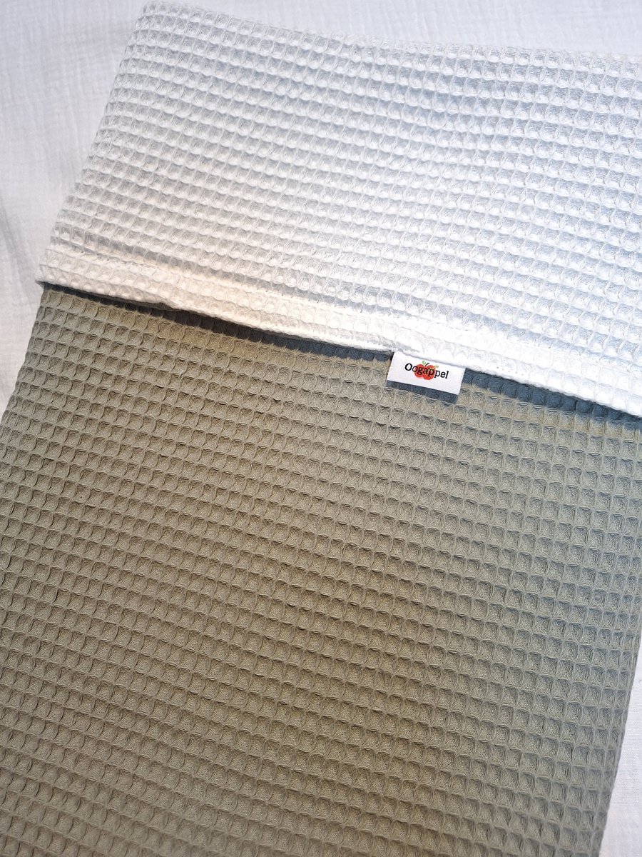 Oogappel Dubbele Wafelstof Wiegdeken 75x100 cm Dusty Green-Groen-Offwhite