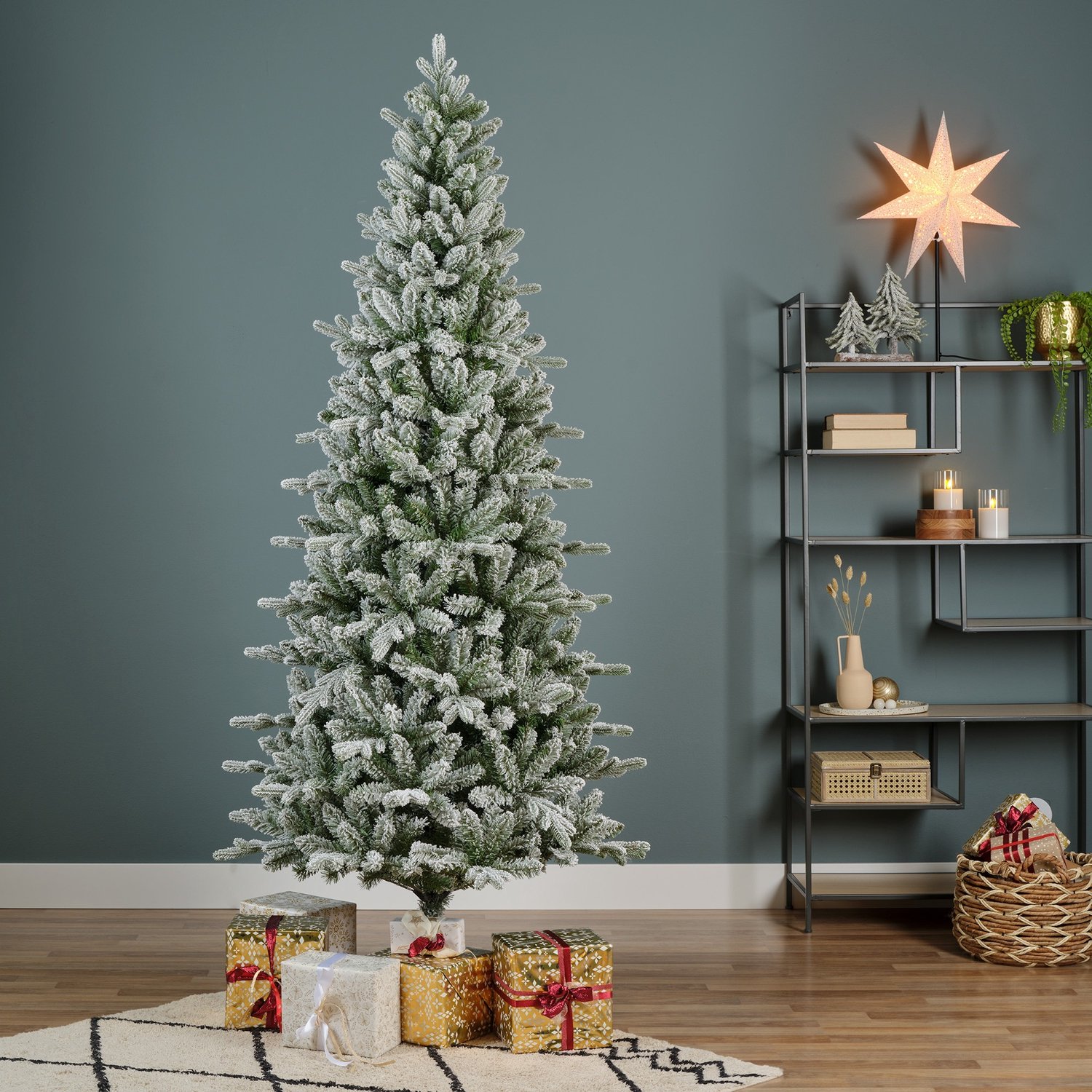 Everlands Killington fir kunstkerstboom besneeuwd groen 210cm – foto 2
