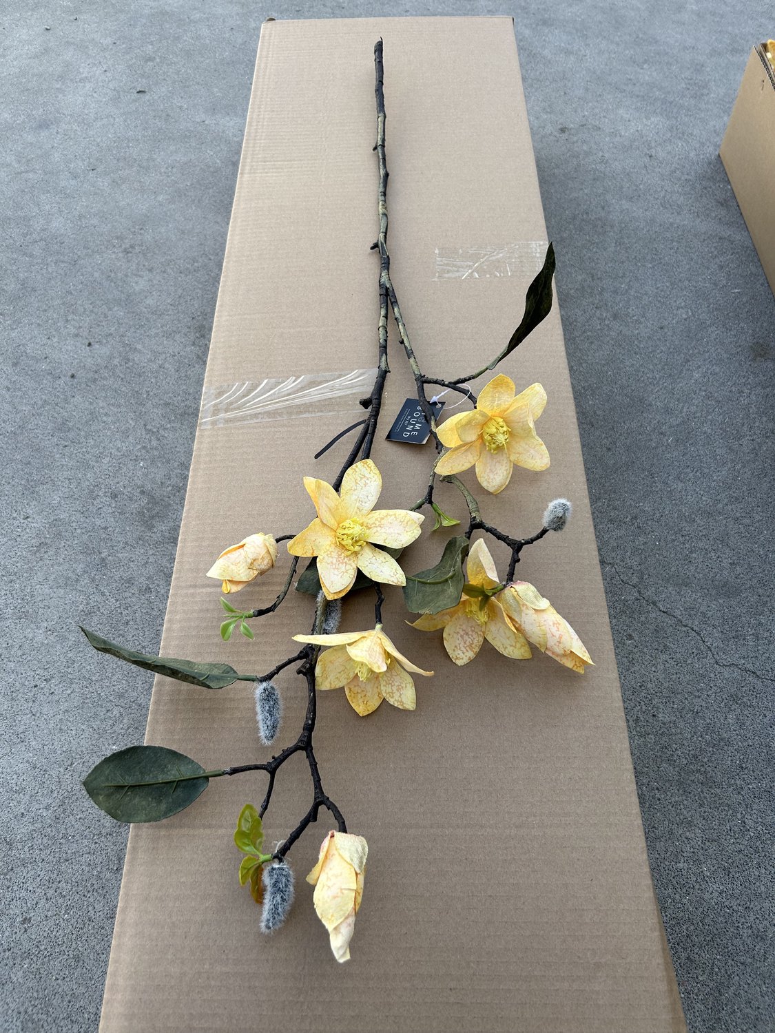 Kunsttak magnolia 86cm creme