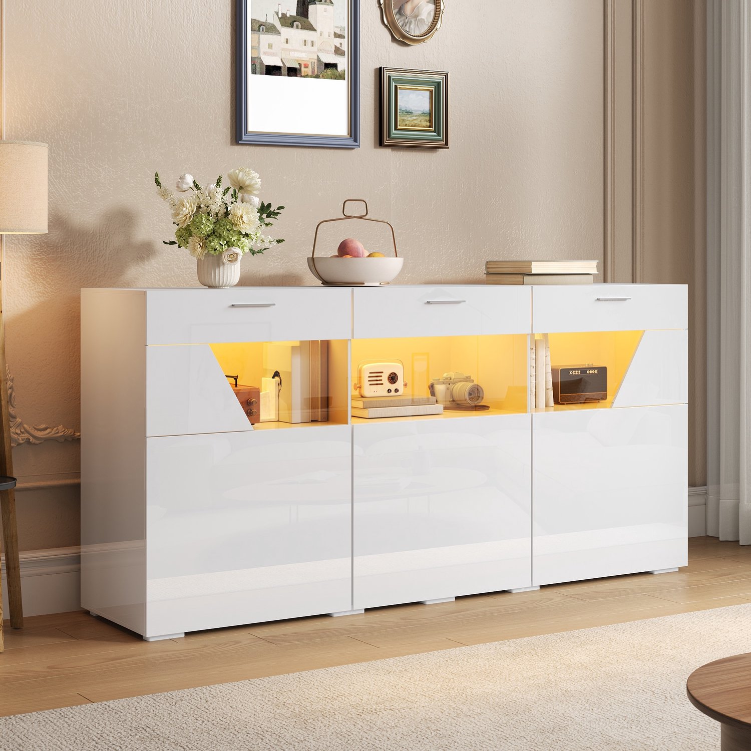 Wishdor Dressoir met 3 deuren en trapeziumvormig glasvenster - LED-verlichting met app-bediening - Hoogglans en opbergruimte - Woonkamer eetkamer slaapkamer - Bewerkt hout - Wit - 160 x 38 x 78 cm