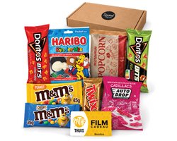 Filmpakket XL - Filmpakket pathe thuis - Cadeaupakket met fysieke film voucher - Snackpakket - Cadeau voor famillie, vrienden, collega's, werknemers - Kerstpakket - Zakelijk bestellen - Brievenbus