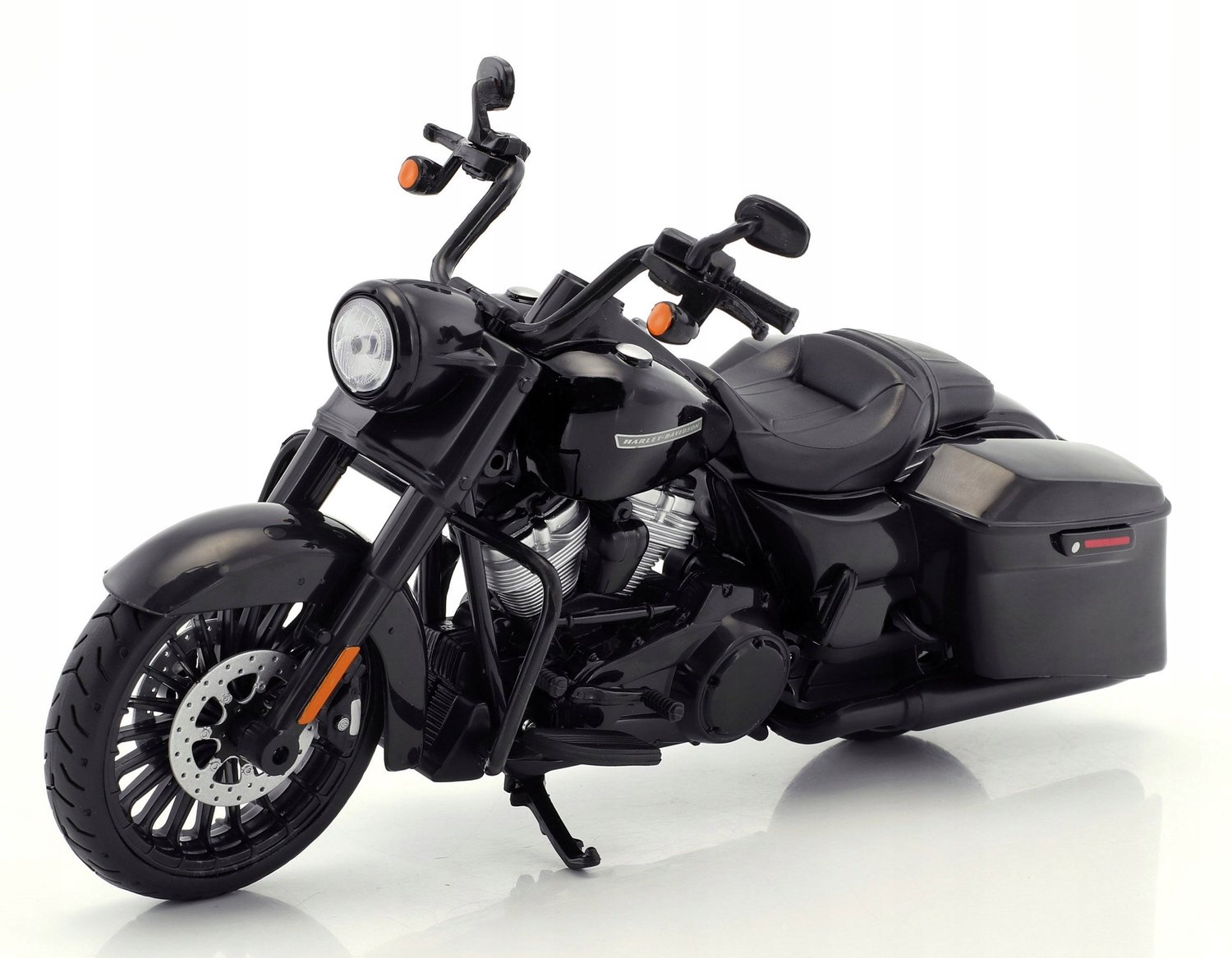 Maisto Harley-Davidson Road King Special 2017 Model Motor 1:12