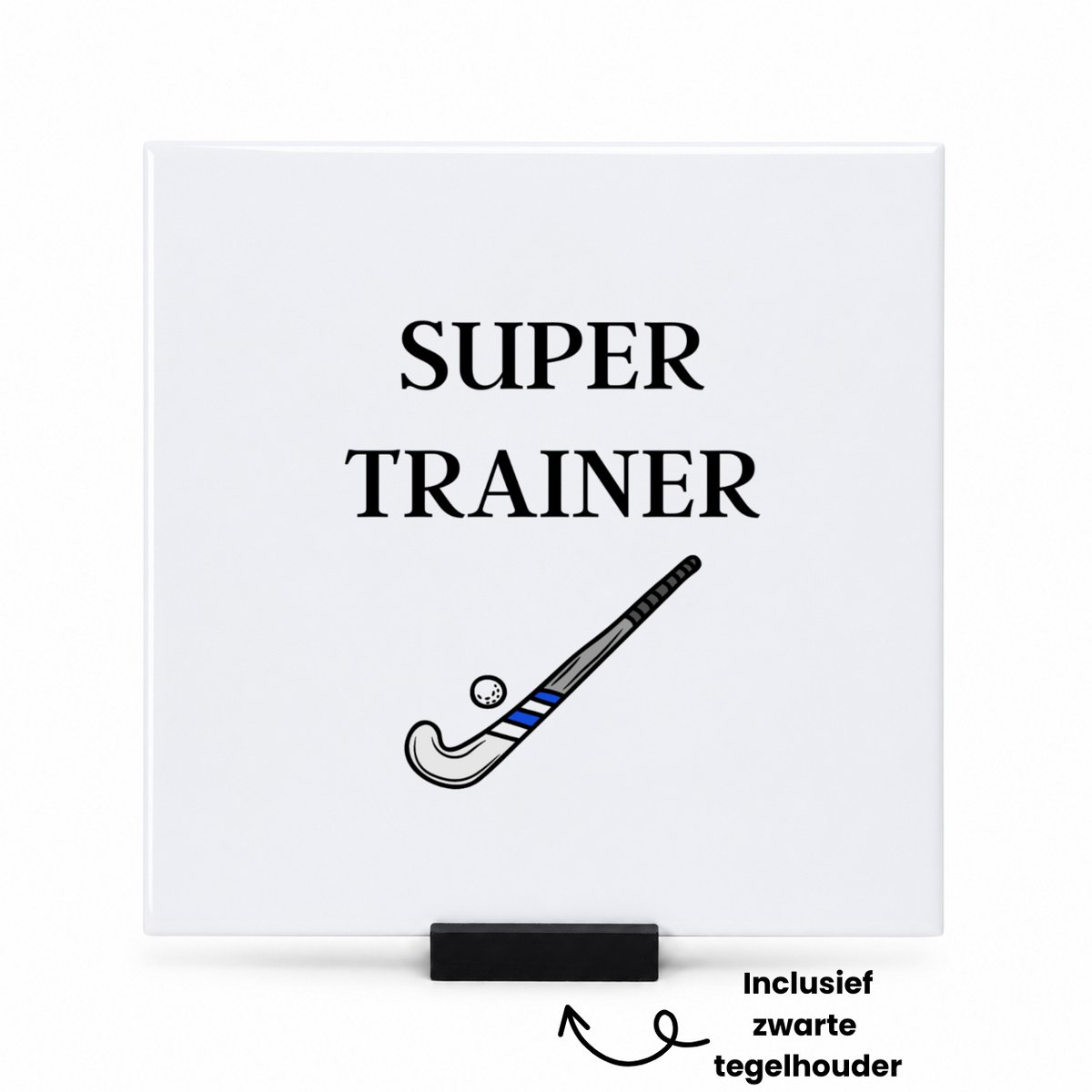 Hacebo Super trainer tegeltje met tegelhouder - Sport - coach - tegeltjes met tekst - Hockey stick - Trainer - geschenk - verjaardag - love gift - spreuktegels - 15x15 CM Wit