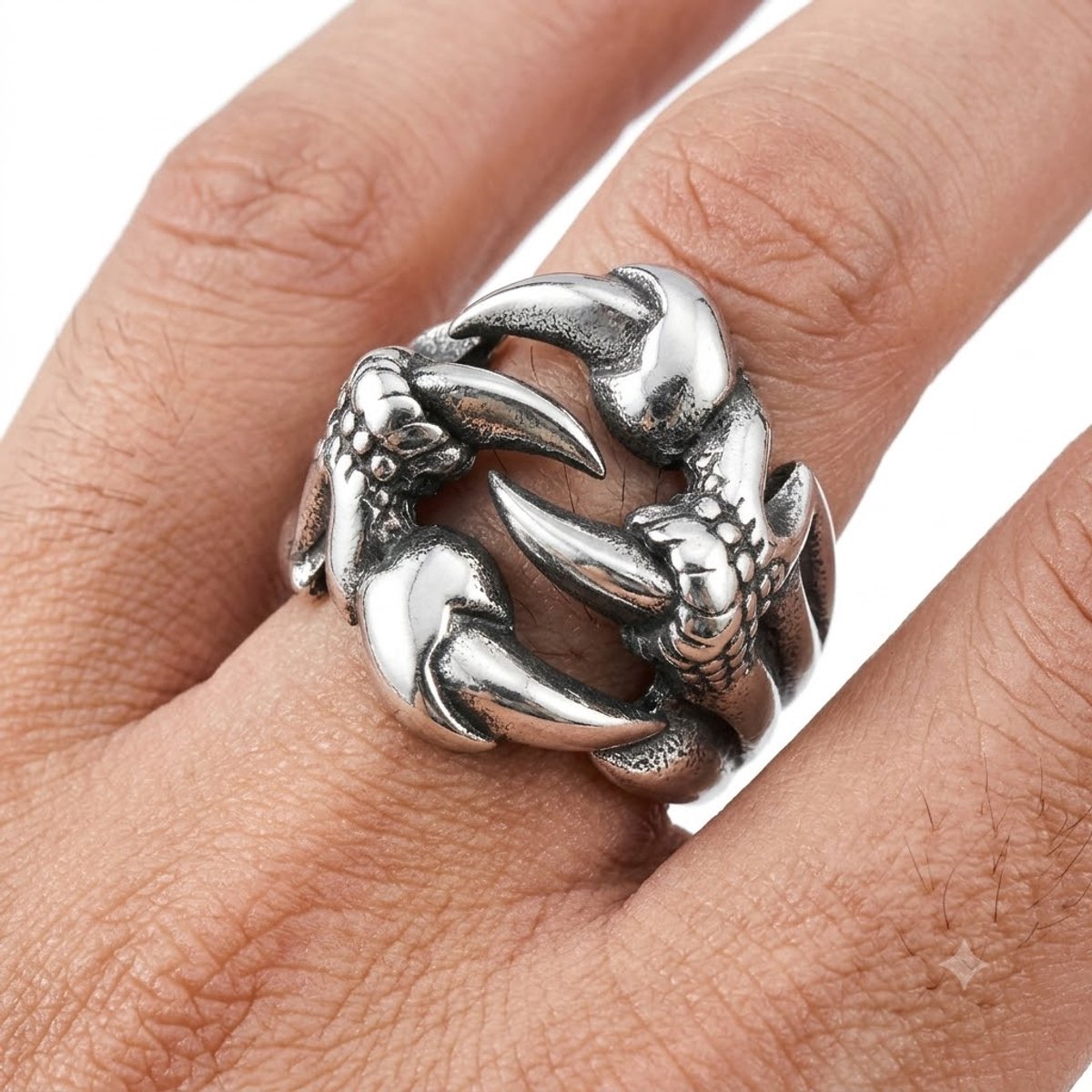 Zilverkleurige statement ring heren klauw ring maat 10 punk stijl met metalen punten opengewerkt design gotische vinger ring stoer opvallend model