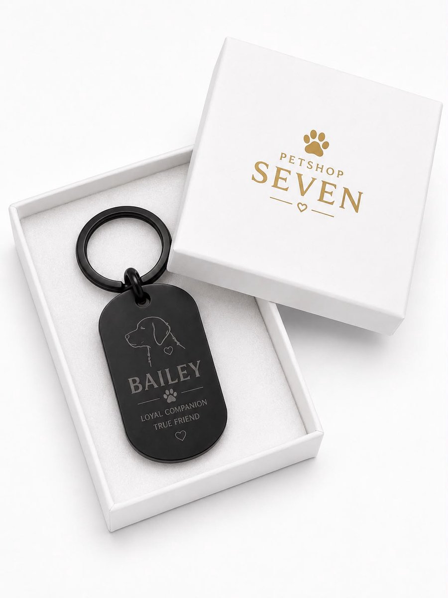 Gepersonaliseerde Zwarte Dogtag Sleutelhanger met Gravure – Geanodiseerd Aluminium – Uniek Cadeau Hondenliefhebber – In Luxe Verpakking – Petshop Seven