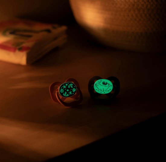 Dr. Brown's Advantage Glow-in-the-Dark Fopspenen 0-6 Maanden - 4 Stuks - 100% Siliconen Speen - BPA-vrij - Lavender Love & Coral Ocean van Dr. Brown's — afbeelding 5