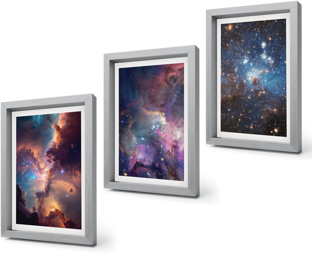 Coloray 4-Delige Schilderij Set - Ruimtelandschappen met sterren en nevels - 20 x 30 cm - Moderne Wanddecoratie - Woonkamer - Muurdecoratie Zilveren lijst