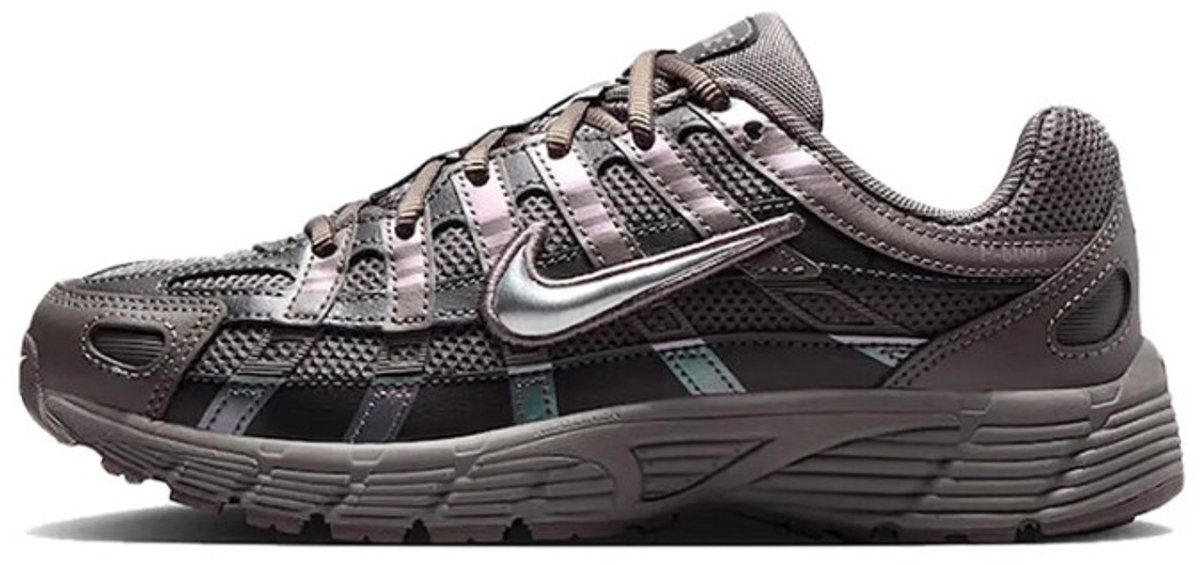 Nike Vomero 5 Metalic Sneakers Unisex Paars