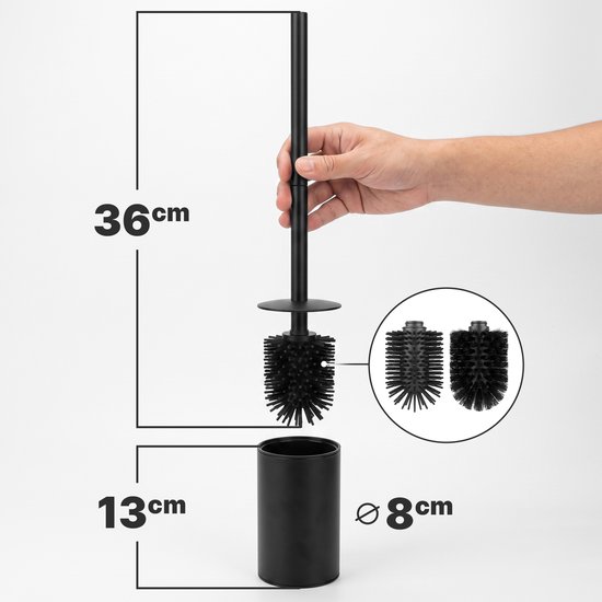 Hand toont de 36 cm lange zwarte toiletborstel met houder van 13 cm hoog en 8 cm diameter.