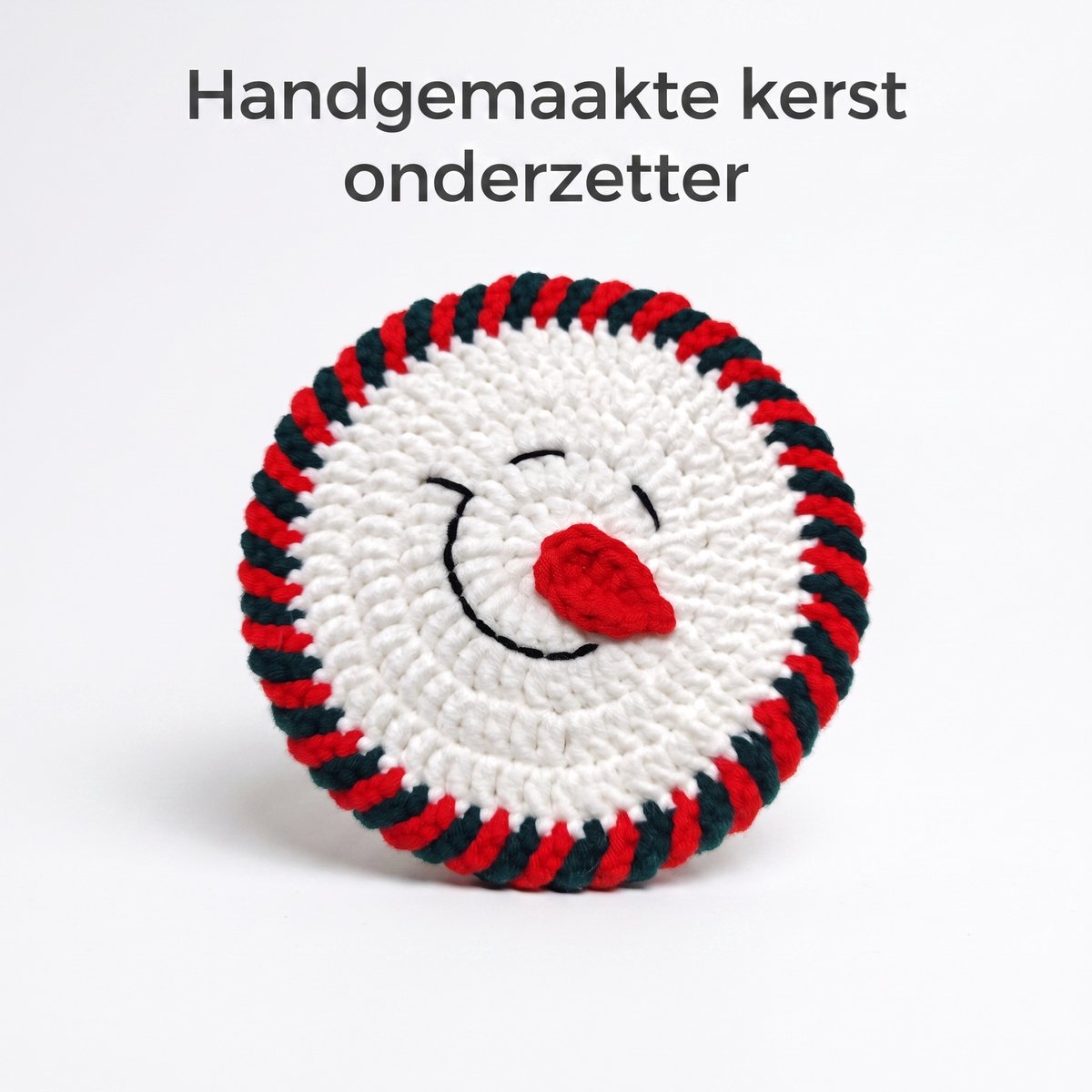 Ryoudavell - kerst onderzetter - handgemaakt haakwerk - tafel decoratie - beker onderzetter - sneeuwpop
