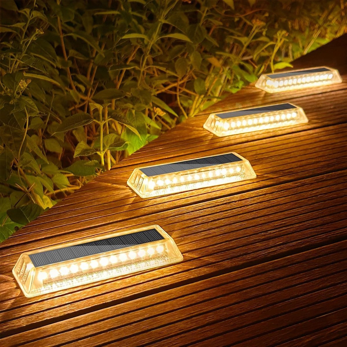 Buitenlampjes - Warm Wit - 4 Stuks - Zonne-energie LED Vloerlampen - Waterdicht voor Tuin en Terras