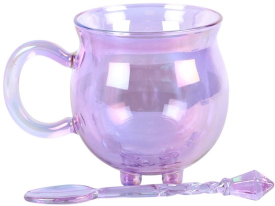 Paarse, iriserende kelkbeker met pootjes en een gedraaide lepel, gemaakt van dubbelwandig glas.