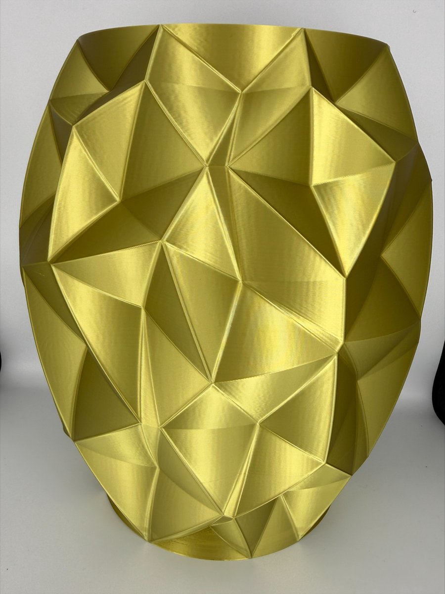 Vaas - Voronoi - Antiek Goud Zijdeglans – Moderne Designvaas met Geometrisch Reliëf