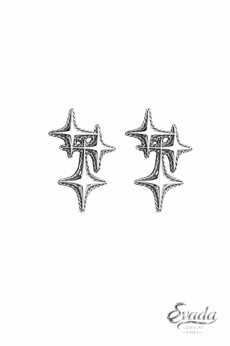 Evada Jewelry, 925 sterling zilver oorbellen, ster oorbellen, ster oorstekers, zilveren oorstekers, handgemaakte oorbellen, dames oorbellen zilver, moderne oorbellen, zilveren sieraden dames, sterren oorbellen, cadeau voor haar.