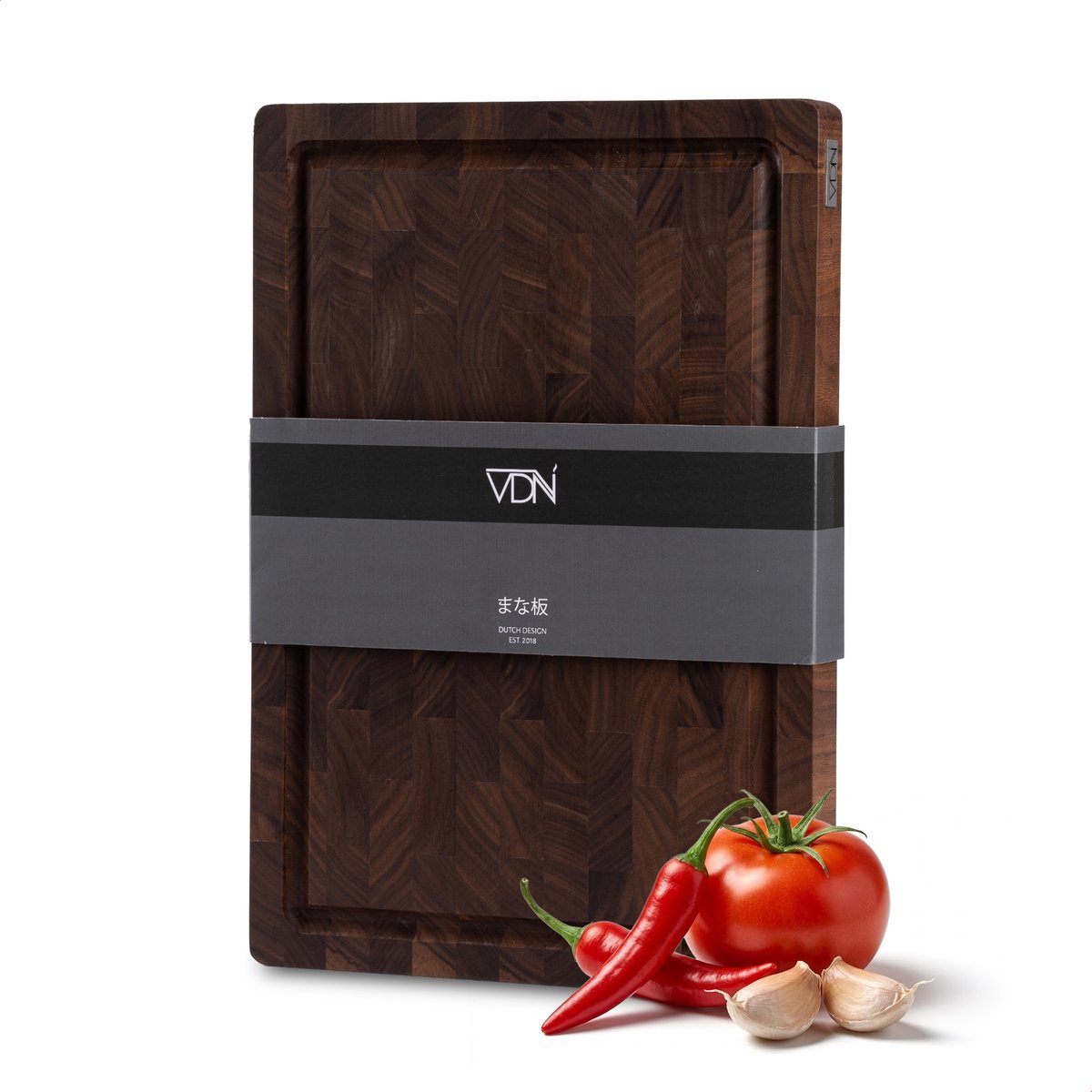 VDN Professionele Snijplank Amerikaans Walnoot Hout met Sapgeul en Handvaten – Anti-slip Borrelplank - Hakblok Kopshout 26x38x3.5 cm — cadeau in Kookcadeaus - foto 5